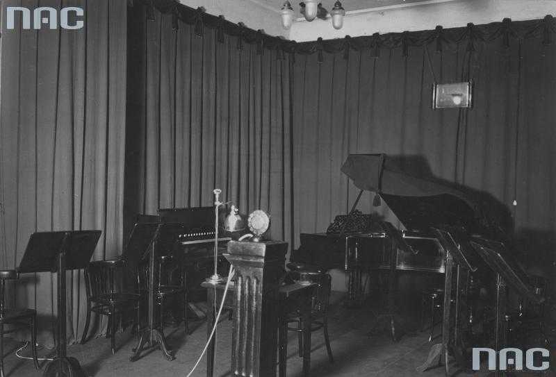 Vaizdas:Vilniaus-radiofonas-studija-1.jpg