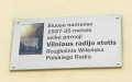 Vilnius-radio-memo-plaque.jpg